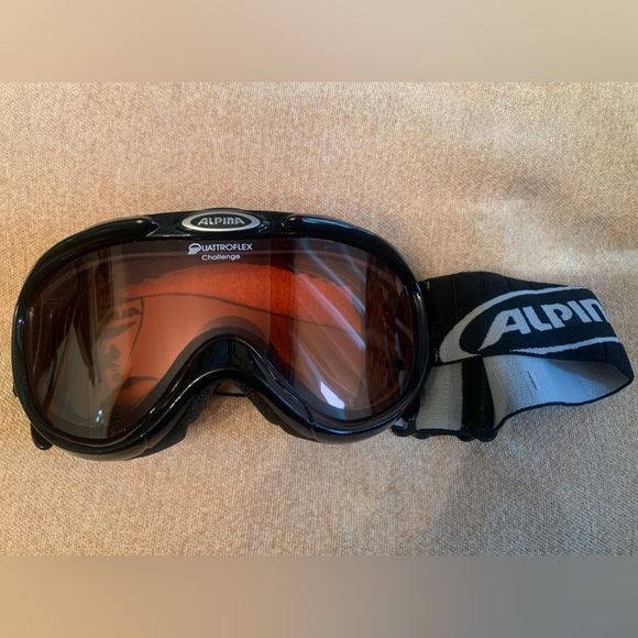 Vintage Alpina Challenge Snowboard Ski Goggles Germany Quattroflex NWOB.  Unisex - Picture 1 of 5